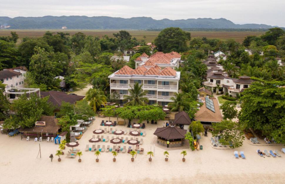 Sandy Haven in Jamaica