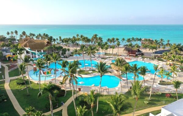 Save Up to 40% Off a 7-Night All-Inclusive Escape…