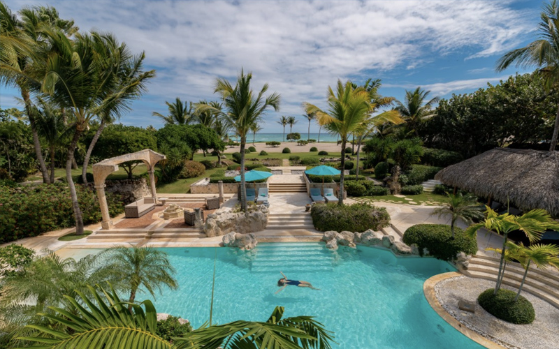 Van Isacker — Eden Roc Cap Cana